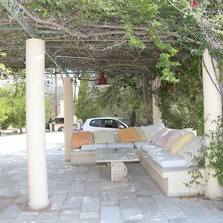 Seafront Skaloma Villa Vouliagmeni Sø